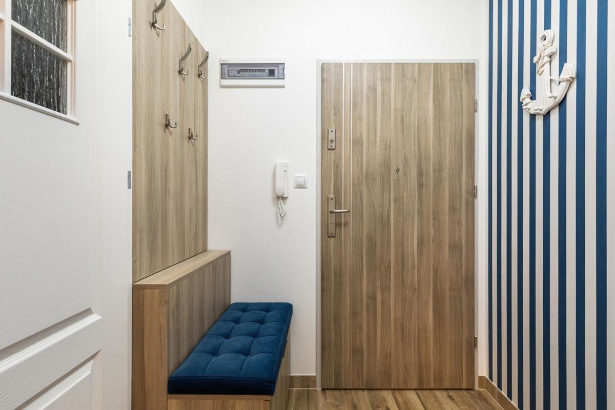Apartament Holiday 8/25 Ревал Екстериор снимка