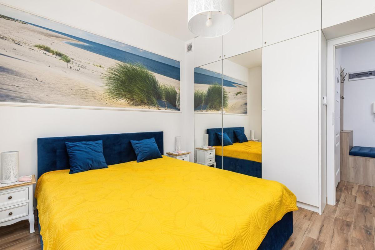 Apartament Holiday 8/25 Ревал Екстериор снимка