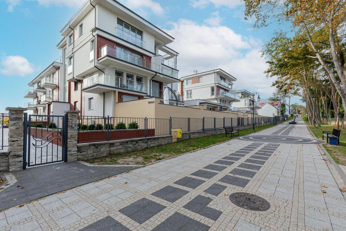 Apartament Holiday 8/25 Ревал Екстериор снимка