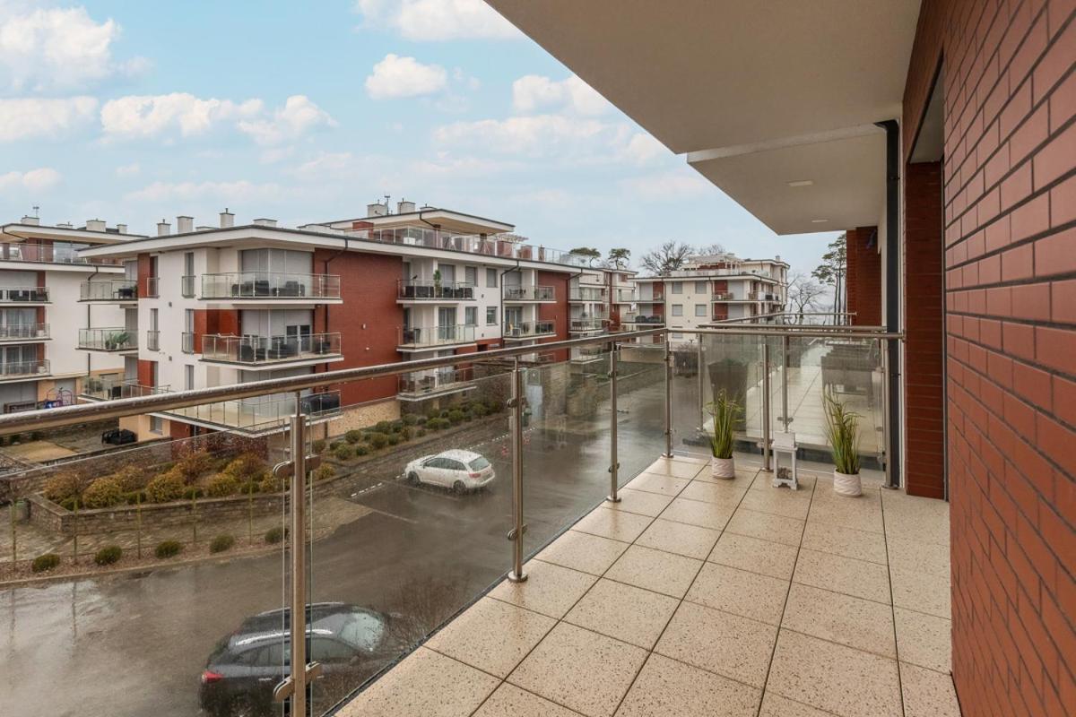 Apartament Holiday 8/25 Ревал Екстериор снимка